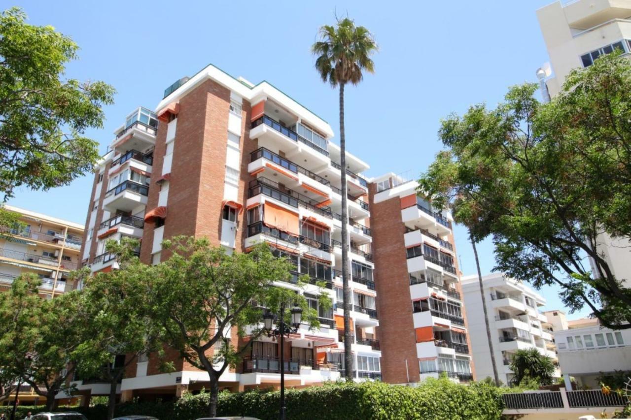 Апартаменты Apartamento Playa Fontanilla Марбелья Экстерьер фото